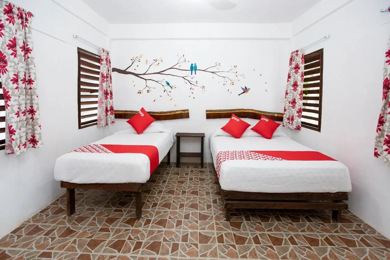 Marina Izavela Hotel Bacalar 2*,