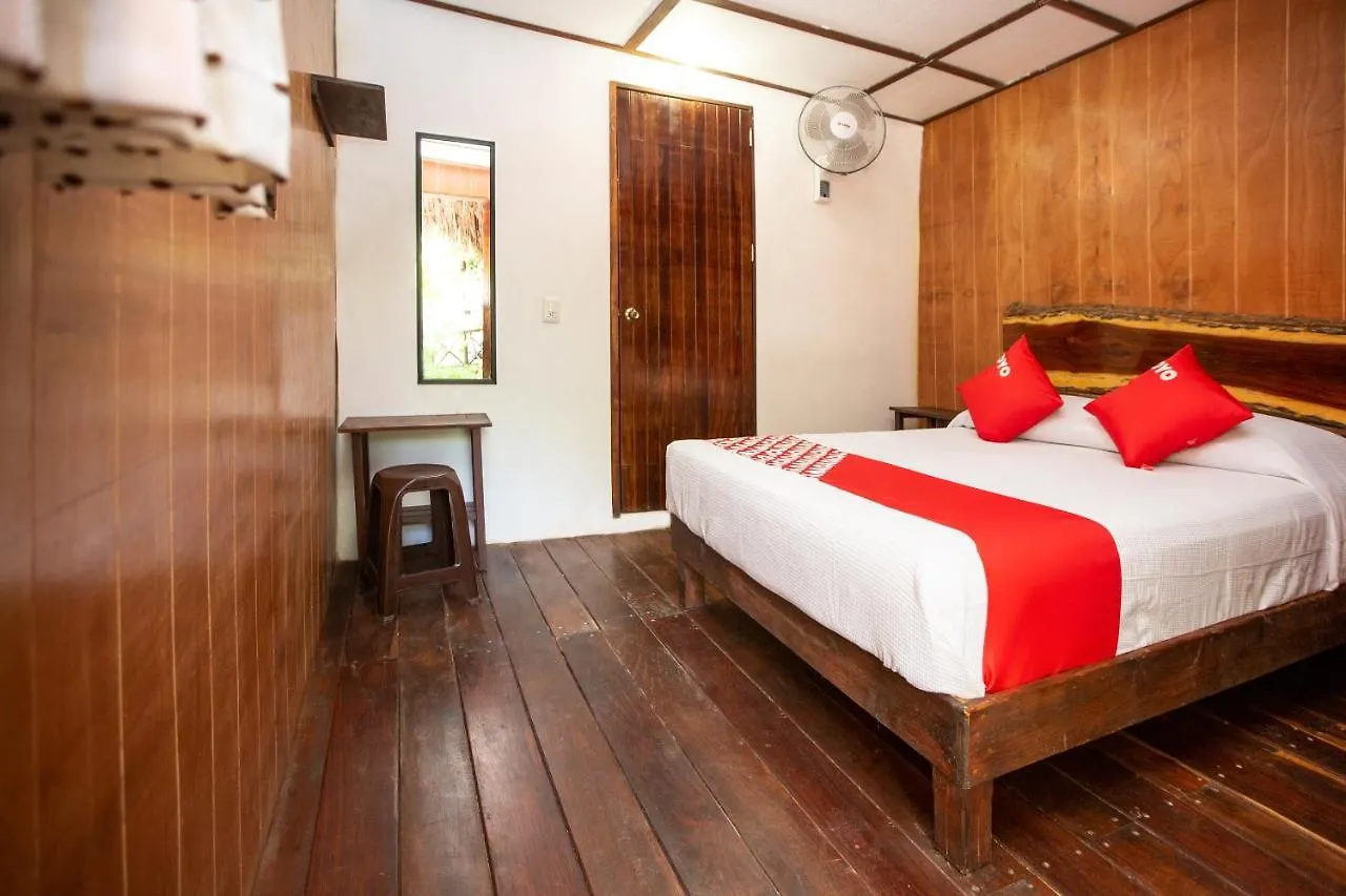 **  Marina Izavela Hotel Bacalar Mexikó